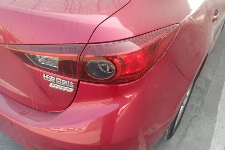 Used Mazda Mazda 3 Axela 2017 Sedan 1.5L Automatic Comfort Model Emission Standard China V
