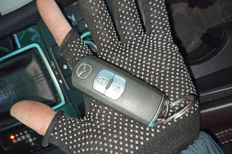 Used Mazda CX-4 2018 2.0L Automatic Two-Wheel Drive Blue Sky Premium Upgrade Version China VI Standard
