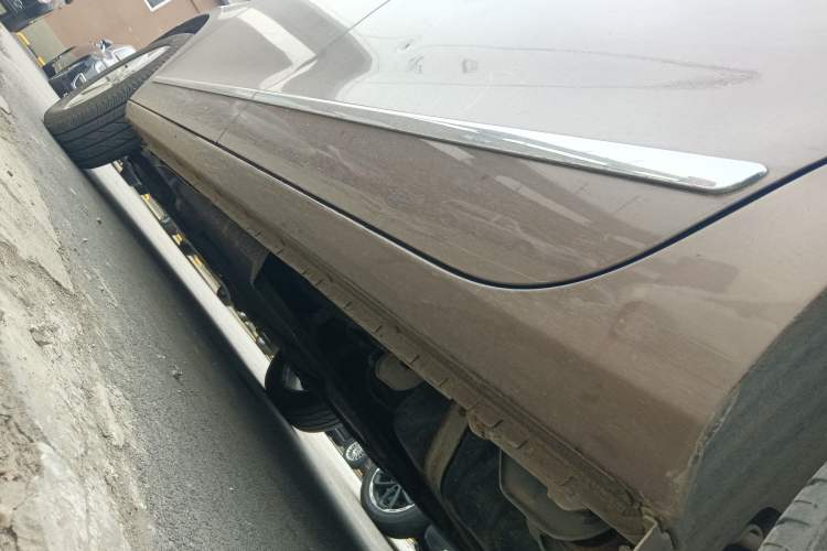 Used Buick GL8 2018 28T Luxury Model China VI Standard
