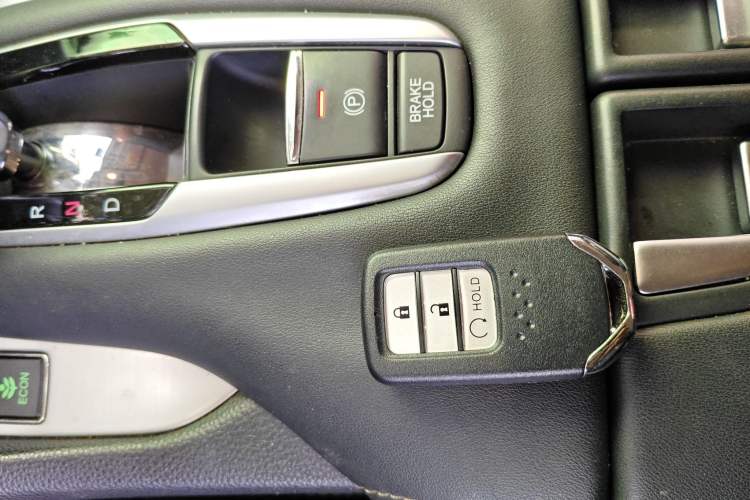 Used Honda Avancier 2017 240TURBO Two-Wheel Drive Elite Edition