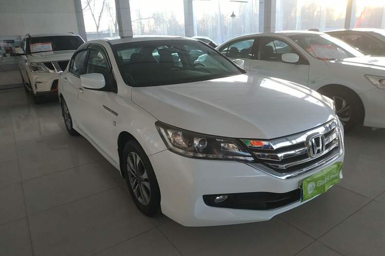 Used Honda Accord 2015 2.0L LX Comfort Edition
