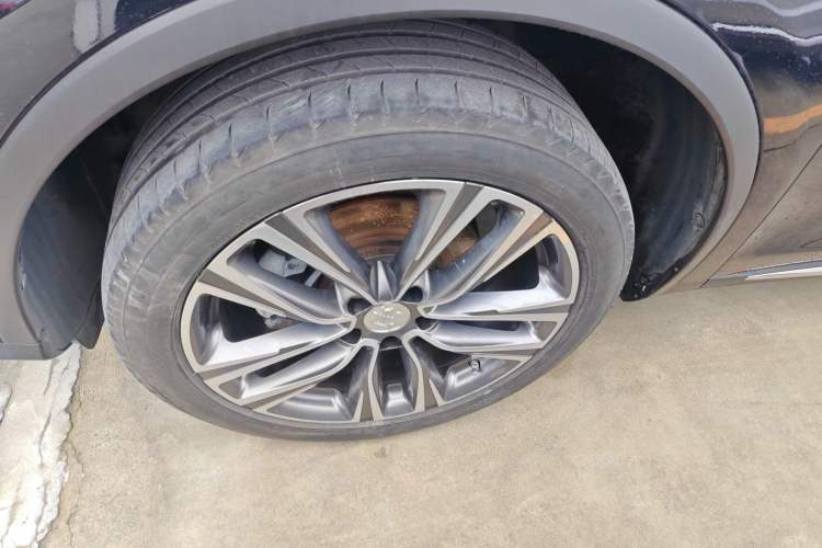 Used BYD Tang 2018 2.0T Automatic Smart Connect Prestige 7-Seater China V Standard