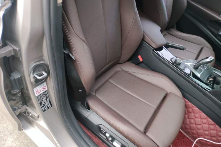 Used BMW 3 Series 2018 320Li Fashion Model
