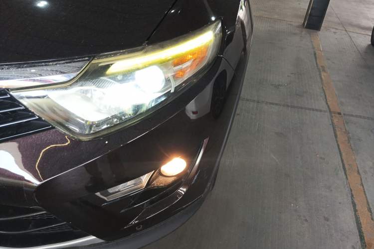 Used Soueast DX7 2017 1.5T Automatic Glory Edition
