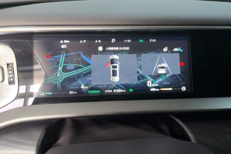 Used Denza D9 2024 DM-i 1050 Luxury Model