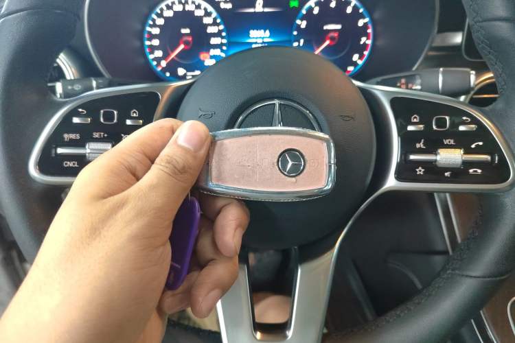 Used Mercedes-Benz GLC 2020 Facelift GLC 300 L 4MATIC Dynamic Edition
