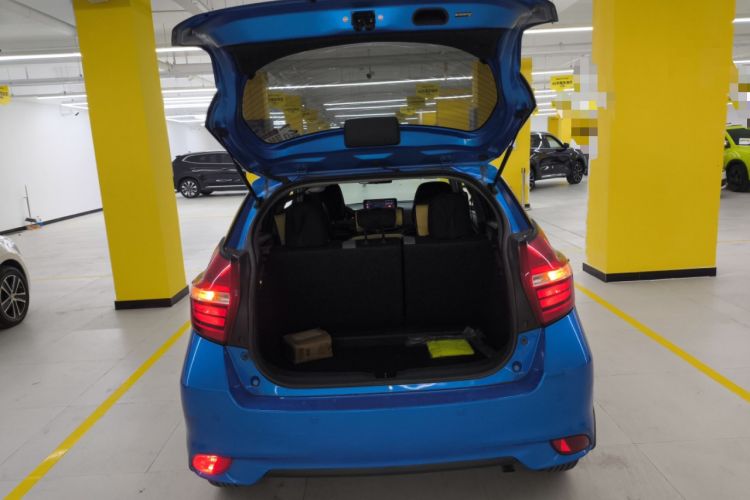 Used Toyota YARiS L 2021 1.5L CVT Leading Edition
