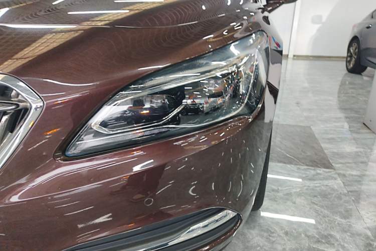 Used Buick LaCrosse 2018 28T Elite Edition
