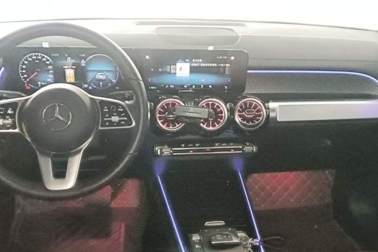 Used Mercedes-Benz GLB 2023 GLB 220 Fashion Model