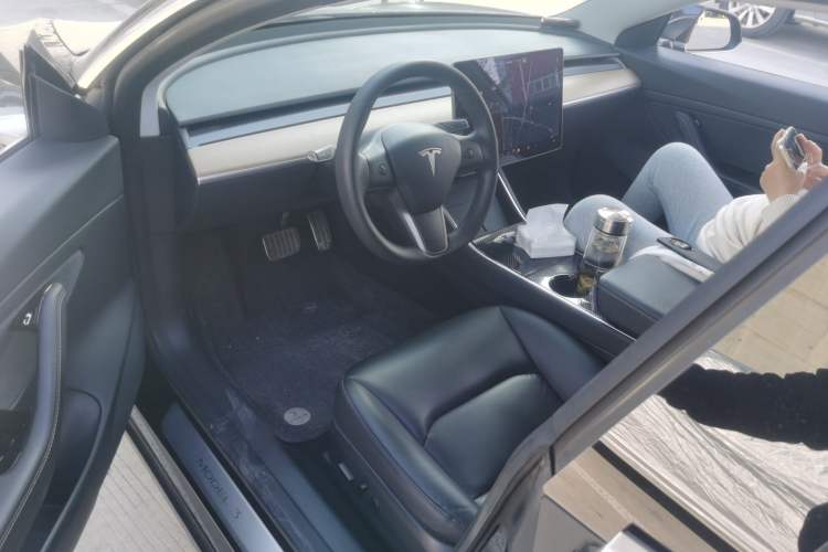 Used Tesla Model 3 2020 Revised Version Standard Range Rear-Wheel Drive – Upgraded Edition
