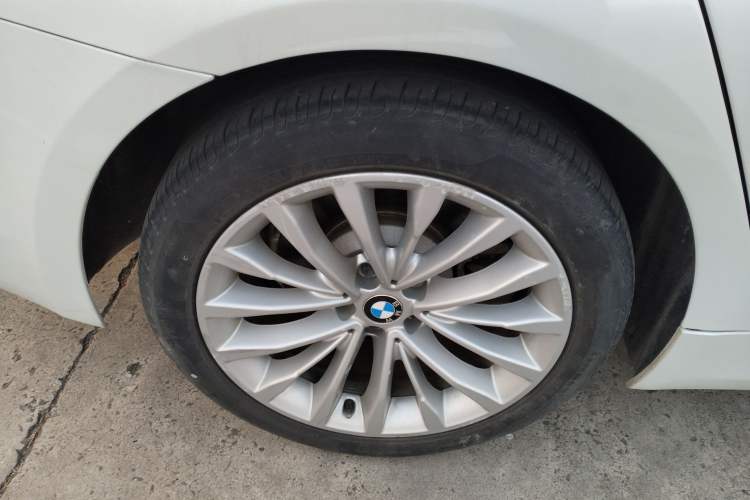 Used BMW 5 Series 2019 530Li Leading Model Luxury Package