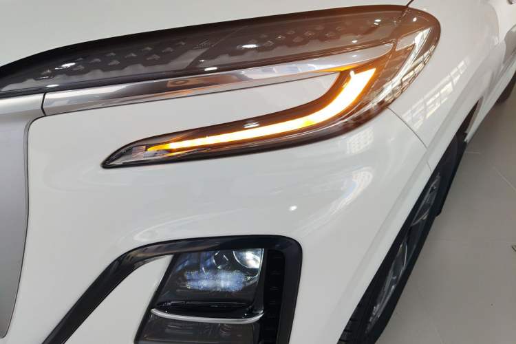 Used Hongqi HS3 2023 1.5T Two-Wheel Drive Shanwei Edition