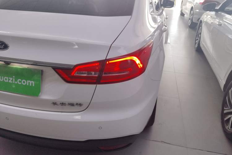 Used Ford Escort 2019 Revised Version 1.5L Automatic Enjoyment Type China VI Standard
