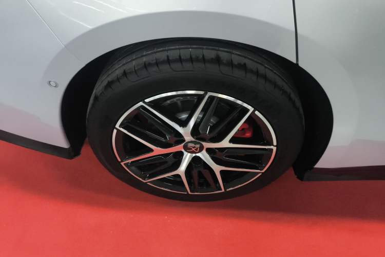 Used BYD Han L 2025 DM-p Four-Wheel-Drive LiDAR Flagship Model
