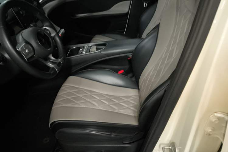 Used BYD Dolphin 2021 405 km Fashion Edition
