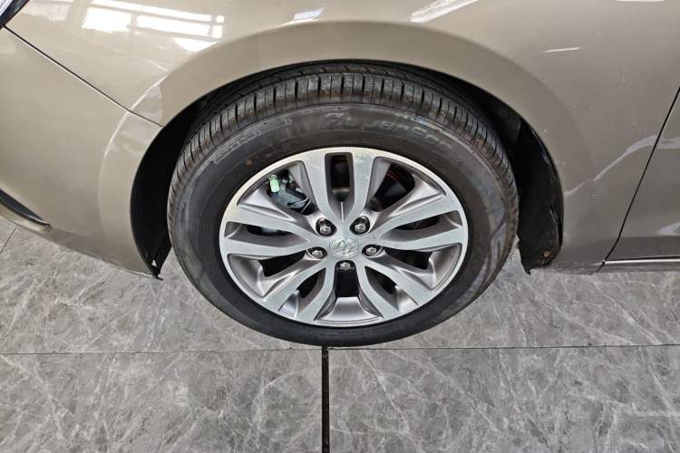 Used Buick GT 2019 18T Automatic Connected Elite Model China VI Standard
