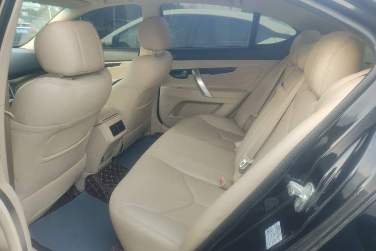 Used Changan Raeton 2013 1.8T Automatic Prestige Model China IV Standard
