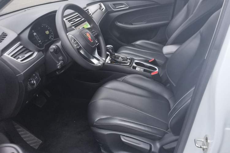 Used Roewe i5 2020 1.5L Automatic 4G Connect Luxury Flagship Edition
