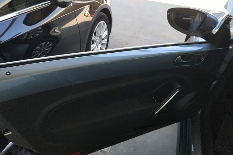 Used Volkswagen Beetle 2018 180TSI Yile Model
