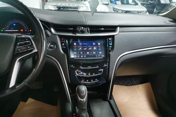 Used Cadillac XTS 2018 28T Tech Edition
