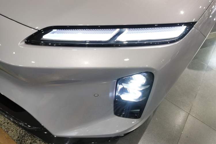 Used Nio ET5 2025 75 kWh
