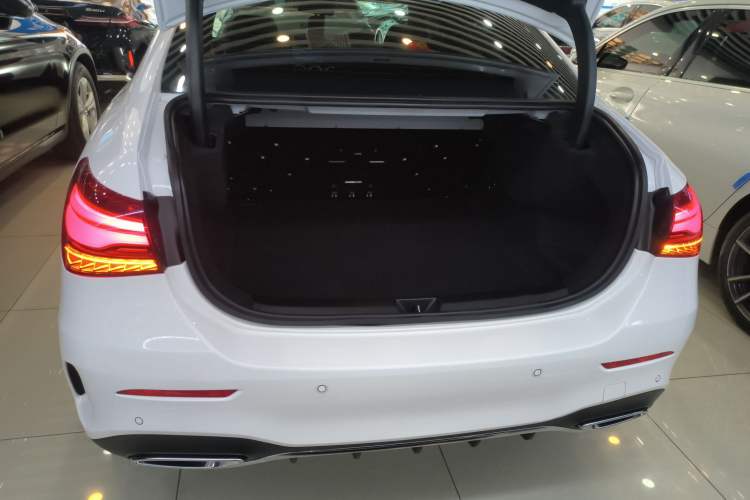 Used Mercedes-Benz A-Class 2025 A 200 L Fashion Model
