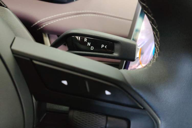 Used  SU7 2024 Rear-Drive Ultra-Long Range Advanced Pro-Level Intelligent Driving Version
