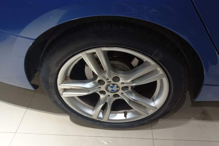 Used BMW 3 Series GT 2017 320i Sport Edition
