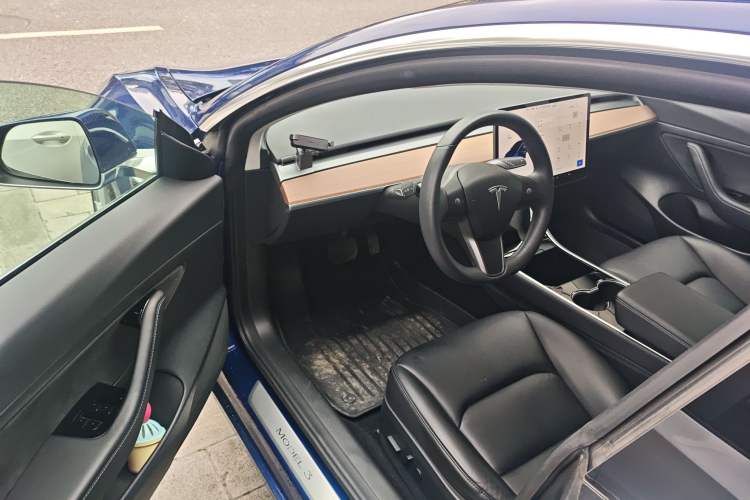 Used Tesla Model 3 2019 Standard Range Rear-Drive Upgraded Version