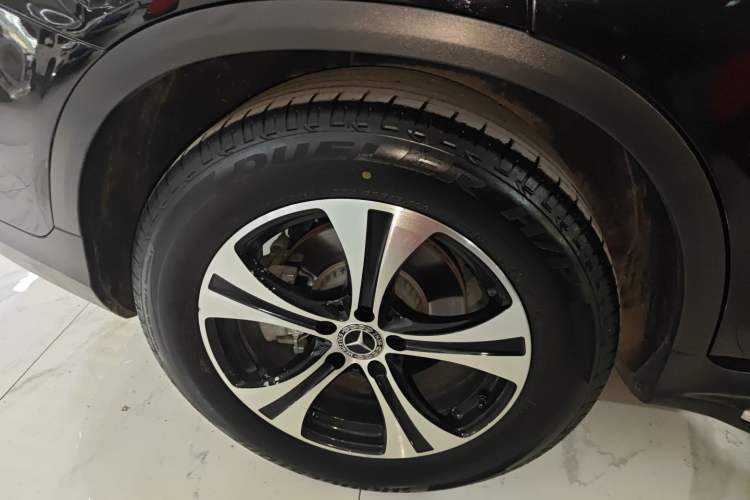 Used Mercedes-Benz GLC 2020 GLC 260 L 4MATIC Dynamic Model
