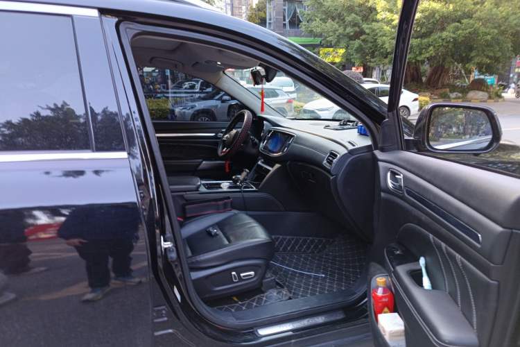 Used GAC Trumpchi GS8 2020 390T Two-Wheel Drive Luxury Smart Connectivity Version (7 Seats)