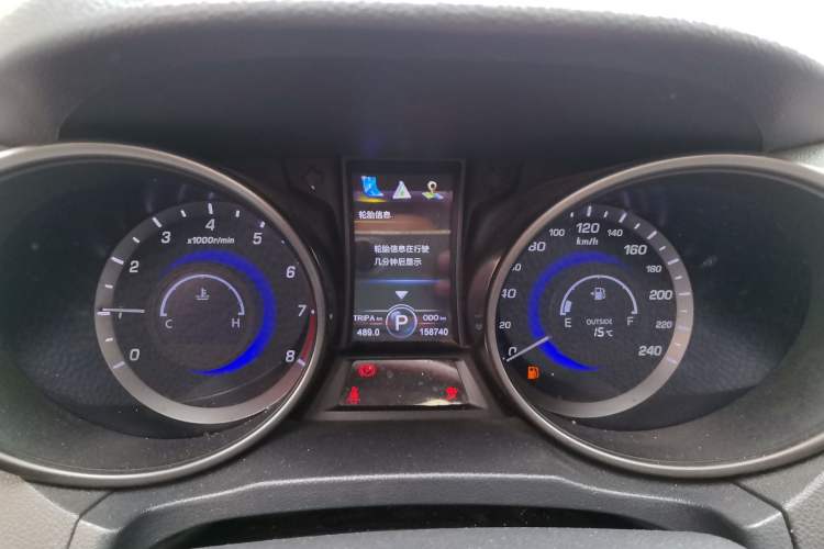 Used Changan CS75 2016 1.8T Automatic Elite Model China IV Standard
