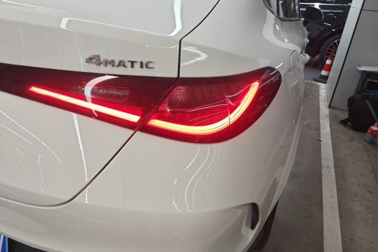 Used Mercedes-Benz GLC Coupe 2024 GLC 260 4MATIC Coupe SUV
