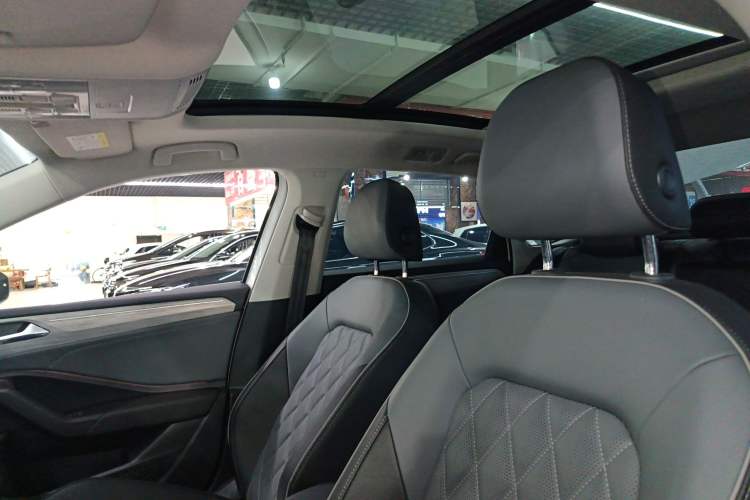 Used Volkswagen Sagitar 2023 300TSI DSG Excellence Edition
