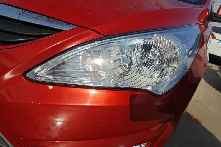 Used Hyundai Verna 2010 Sedan 1.4L Automatic Fashionable GT Model
