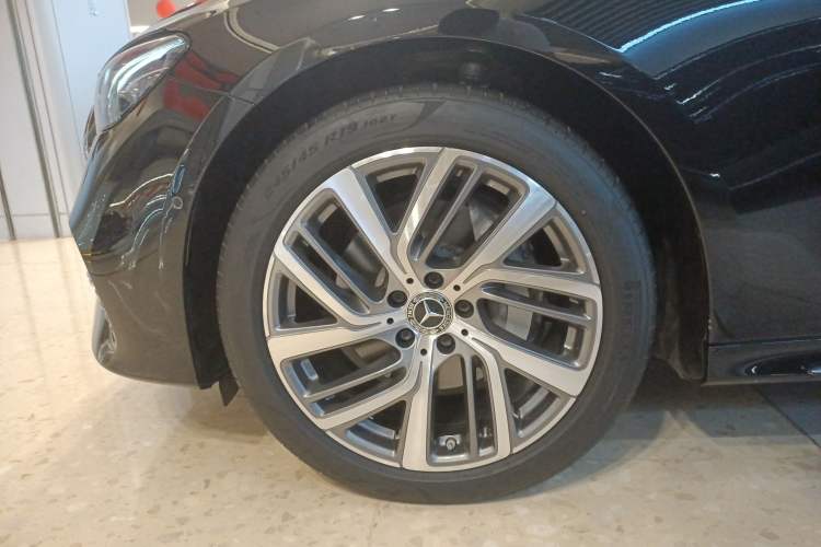 Used Mercedes-Benz E-Class 2024 E 300 L Stylish Model
