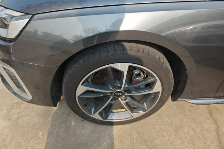 Used Audi A4L 2022 40 TFSI Fashion Dynamic Model
