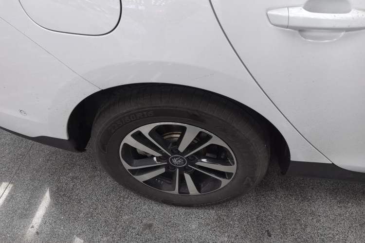 Used BYD Qin PLUS 2025 DM-i Smart Drive 120KM Superior Model