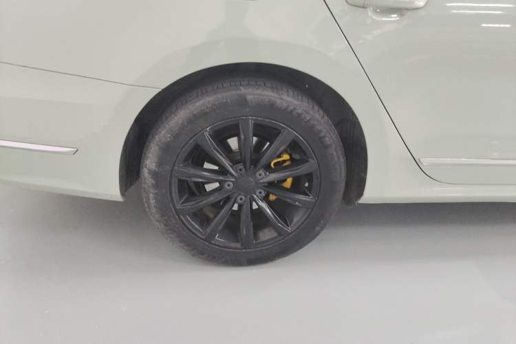 Used Volkswagen Passat 2016 330TSI DSG Luxury Edition
