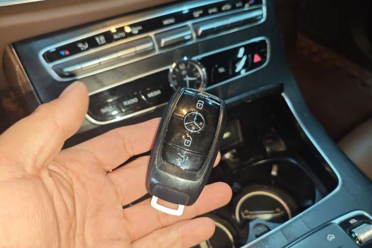 Used Mercedes-Benz E-Class 2019 E 200 L Sport Edition
