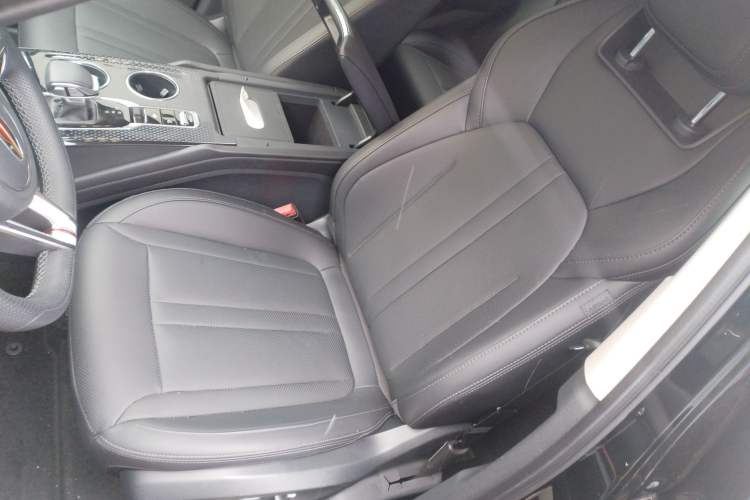 Used Hongqi HS3 PHEV 2024 PHEV 115km Jingwei Edition
