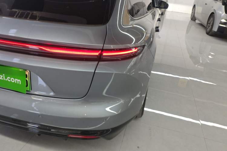 Used Nio ET5T 2025 75 kWh Touring
