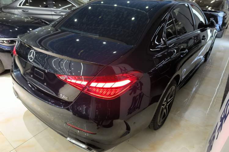 Used Mercedes-Benz C-Class 2024 Facelift C 260 L Night Edition Sport Version
