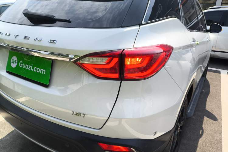 Used Hanteng X5 2018 1.5T CVT New Year Edition
