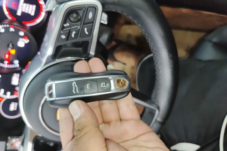 Used Porsche Cayenne 2020 3.0T Standard Version US Specification
