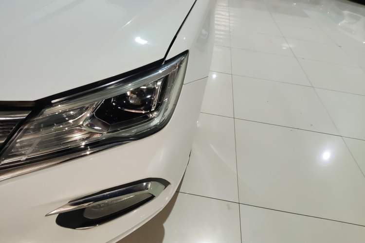 Used Roewe i5 2020 1.5L Automatic 4G Connected Linghao Edition

