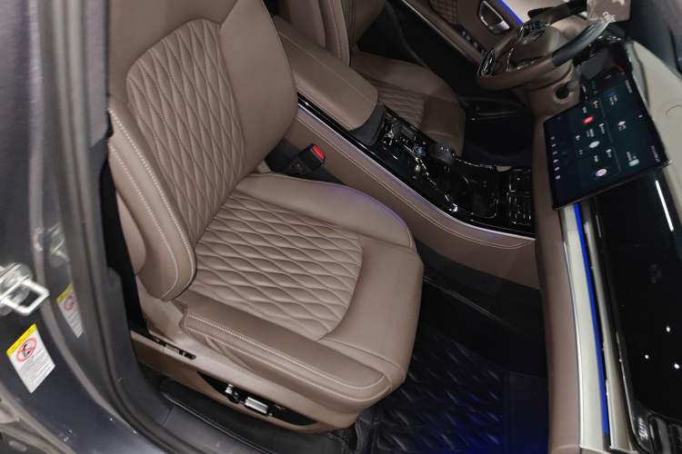 Used BYD Han 2023 EV Champion Edition 506KM Front-Wheel-Drive Premium Model
