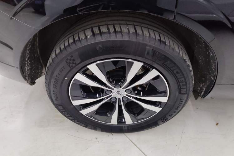 Used Volvo XC60 2024 B5 4x4 Smart Luxury Edition