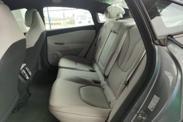 Used ARCFOX Alpha S5 2025 560PRO 185kW
