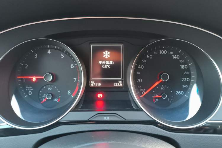 Used Volkswagen Magotan 2019 330TSI DSG Leading Model China VI Standard